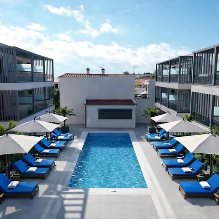 Martini Maisonette